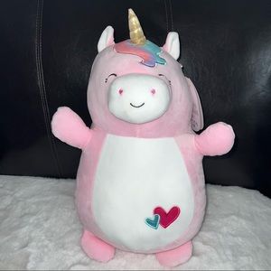 NEW Squishmallows Ilene the Unicorn Hug Mees Valentines Special Edition 2022